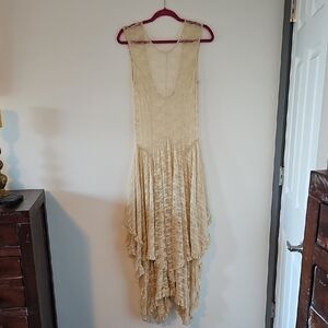 ●●FREE PEOPLE CREAM LACE SLIP DRESS SIZE L NWOT●●